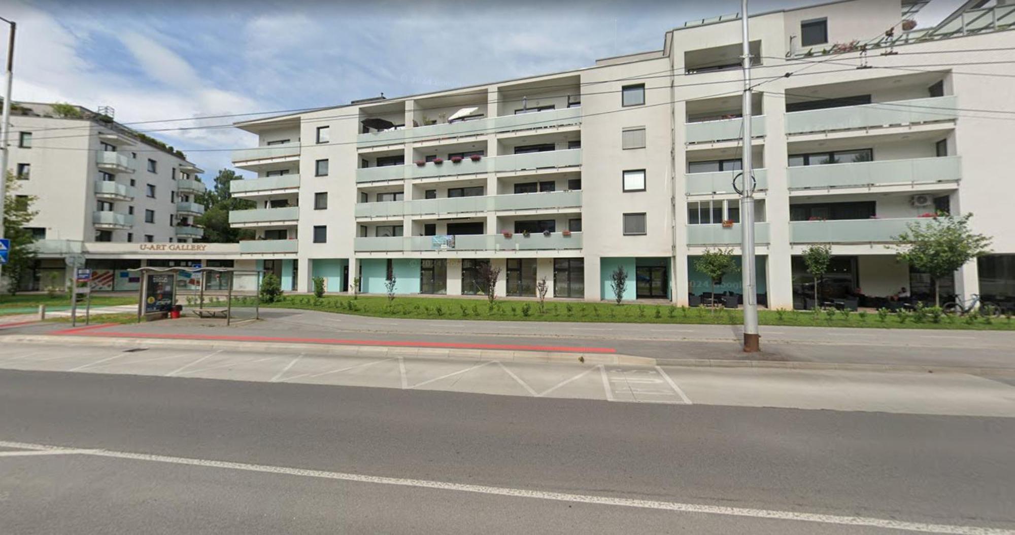 Alure Residences 1 & 24H Self Check-In, Free Parking In Front Of The Apartment Building, New Building, Terrace, Cafe With Breakfast In The Apartment Building, Next To The Aqua Park Banská Bystrica Eksteriør billede